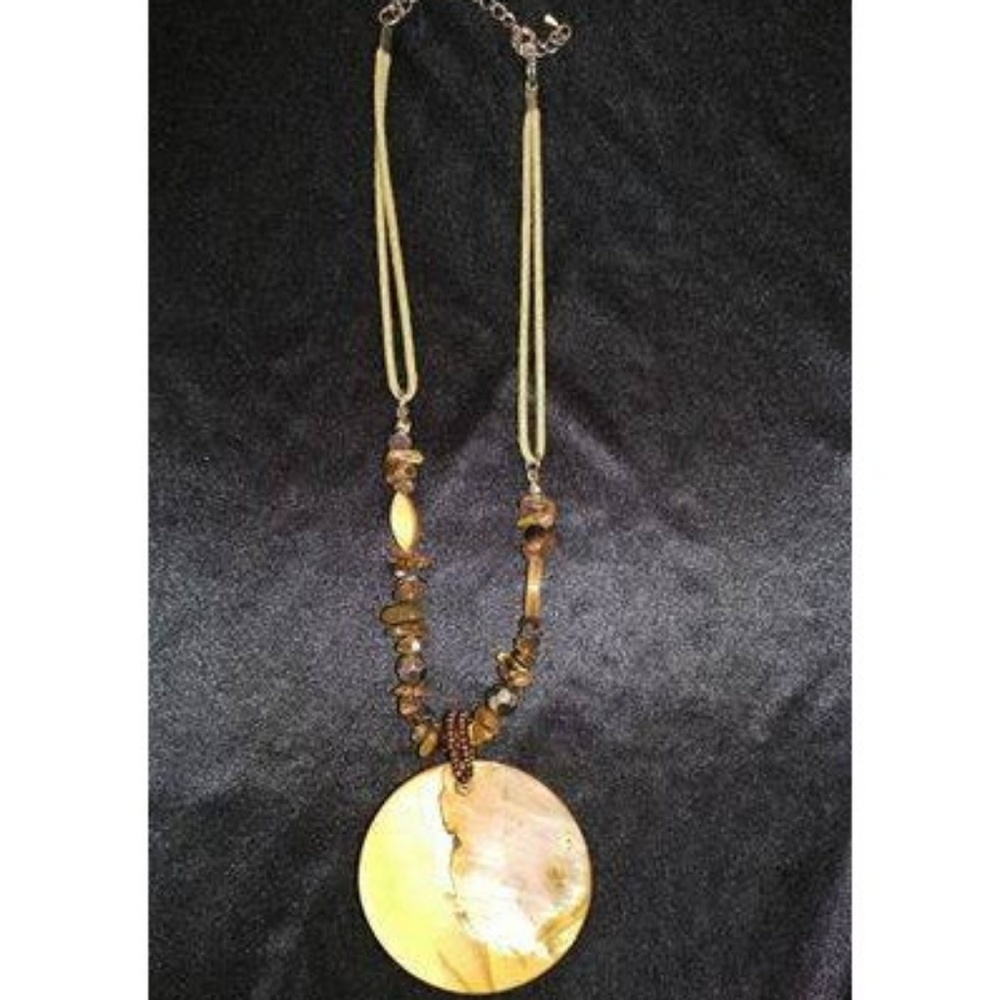 2 Necklaces! Boho/Shell Style! - Picture 6 of 6